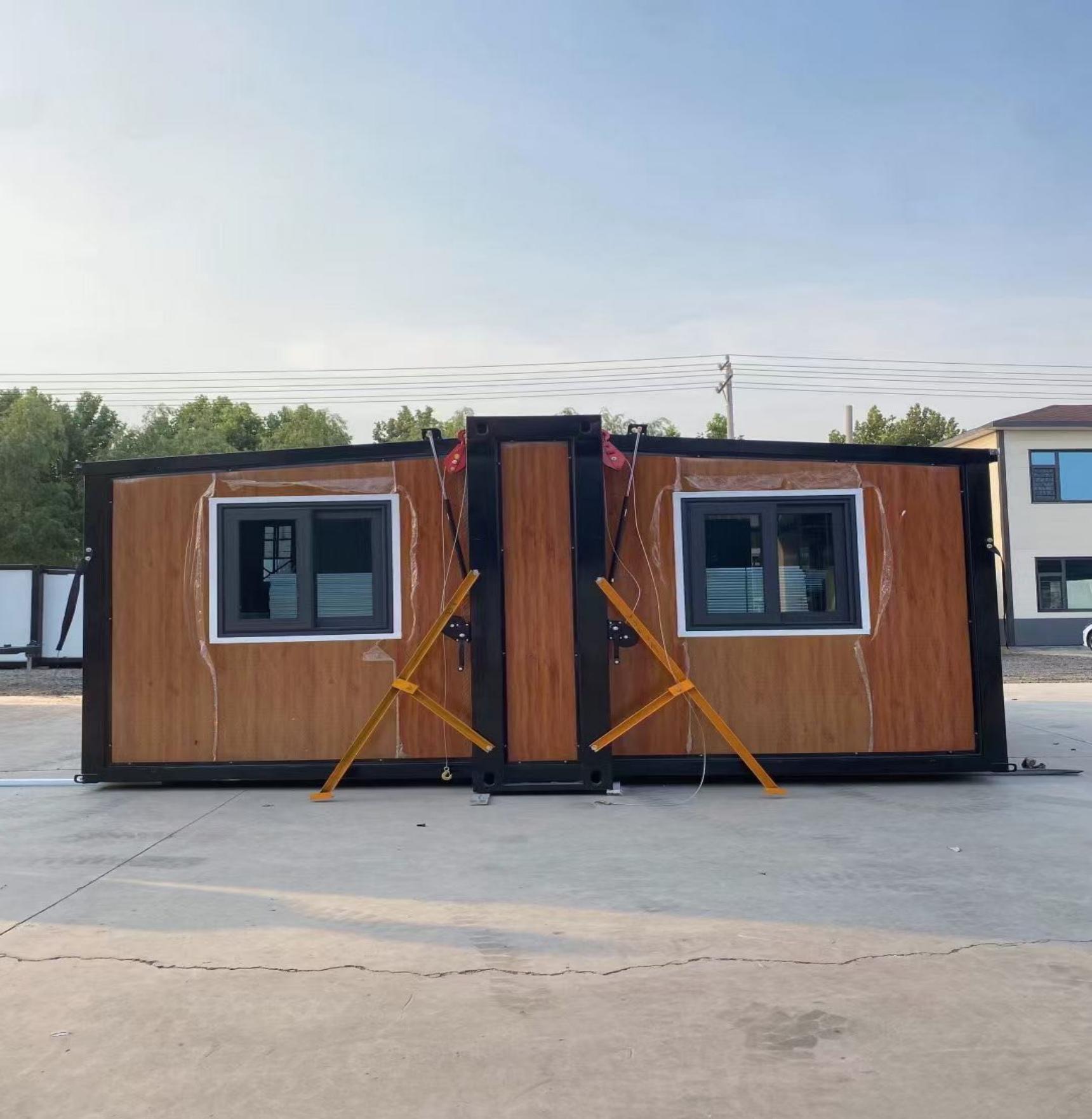 700 narrow-body expandable house shown in deployed form